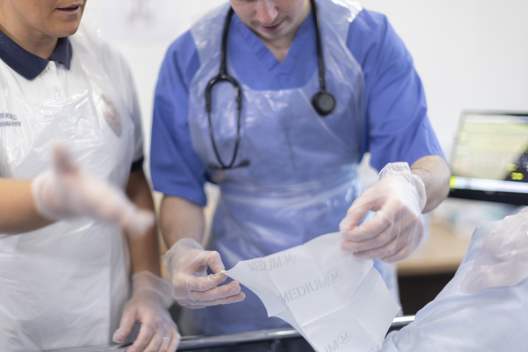 Physiotherapy student working in the simulation lab