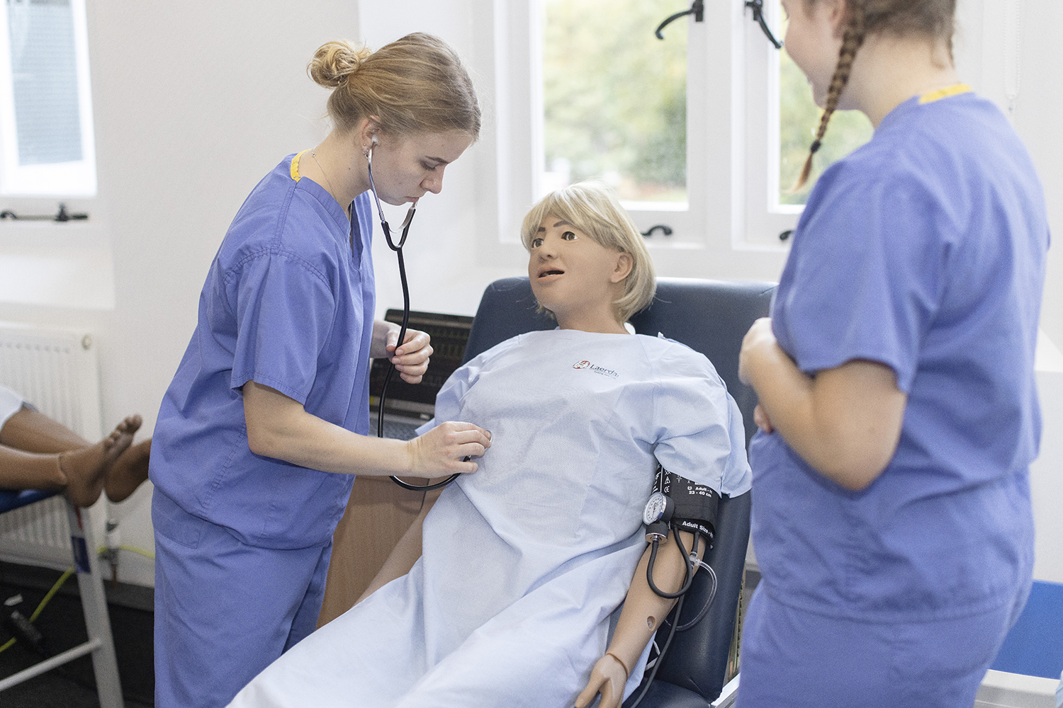 People using Simulation-Equipment.