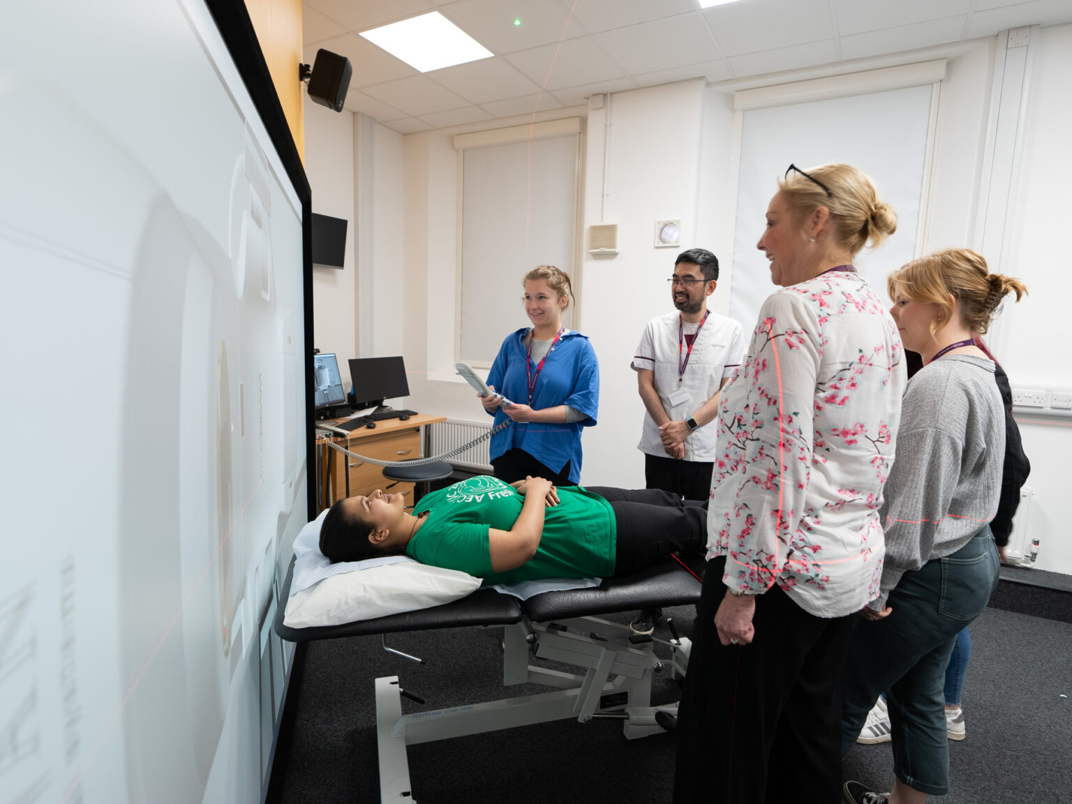 BSc (Hons) Radiography (Radiotherapy and Oncology) with Foundation Year ...
