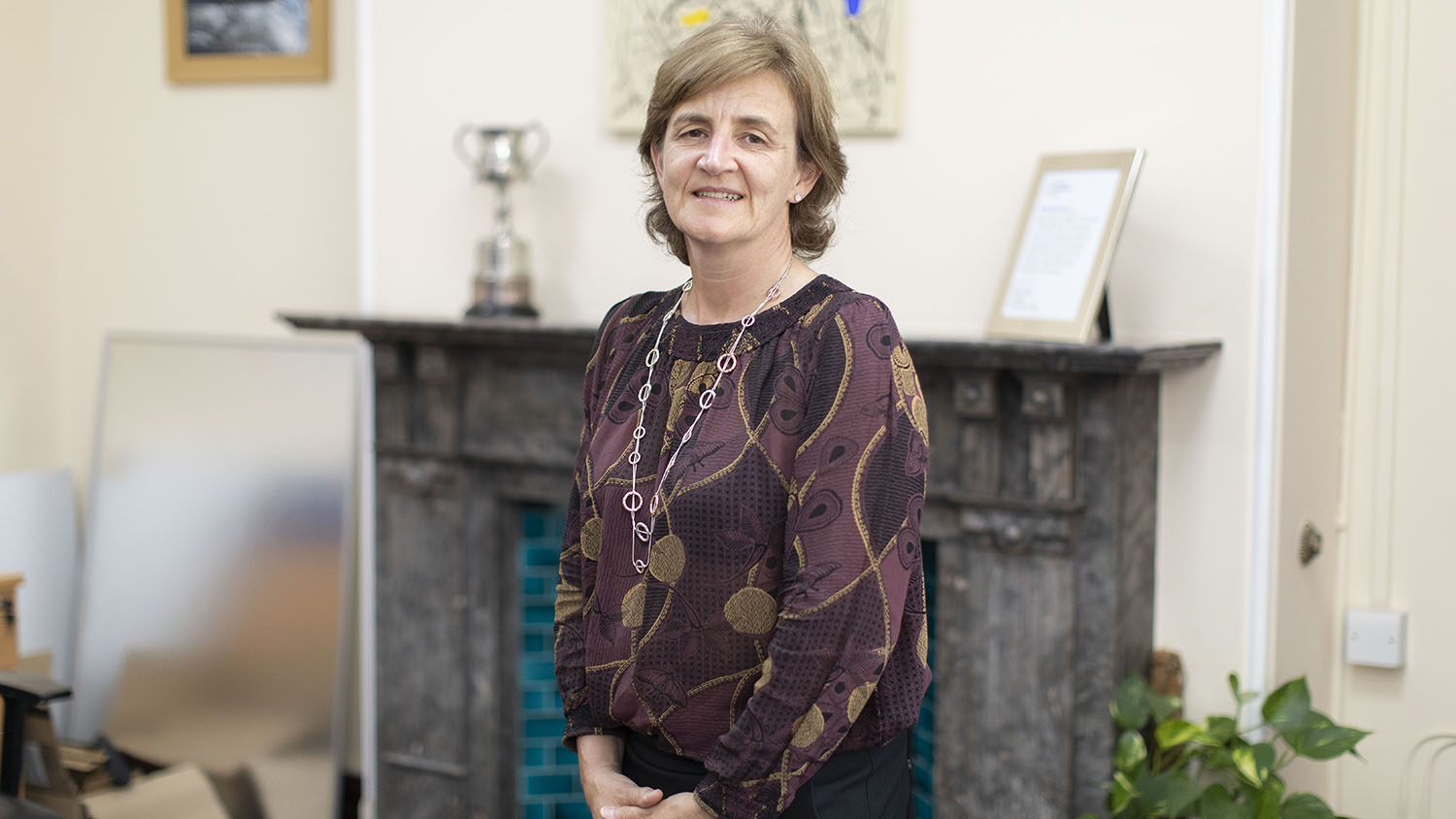 Professor Lesley Haig is Vice-Chancellor of Health Sciences University